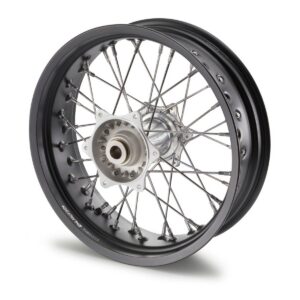 Rear wheel 5x17"