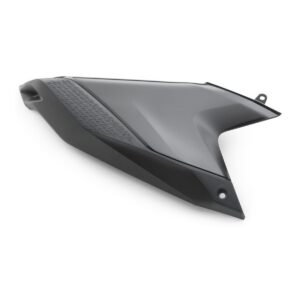 Rear fairing
